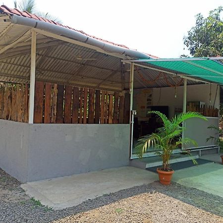 Rane Resort Kihim Buitenkant foto